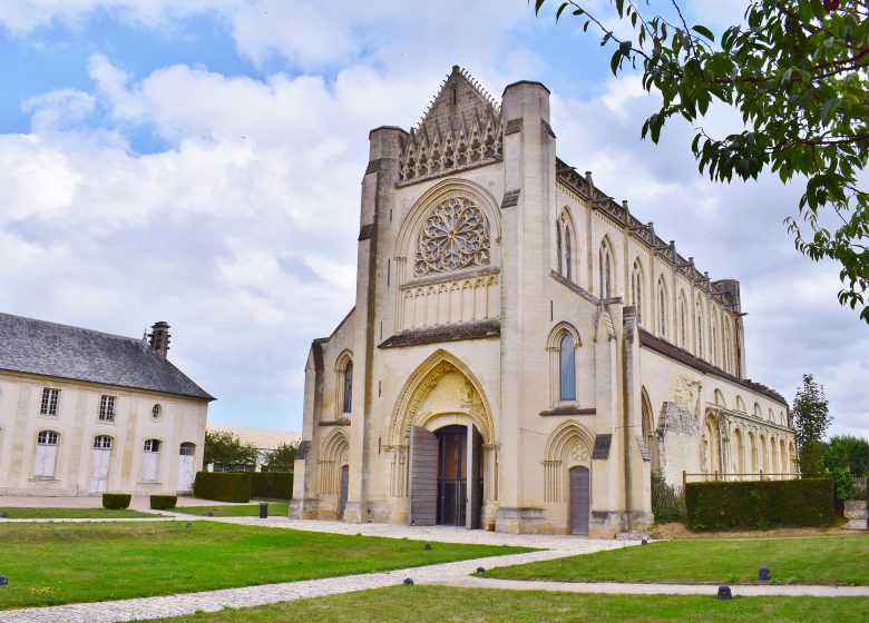 294686-Abbaye_d_Ardenne_-_IMEC-Caen_la_mer_Tourisme___Alix_JONET