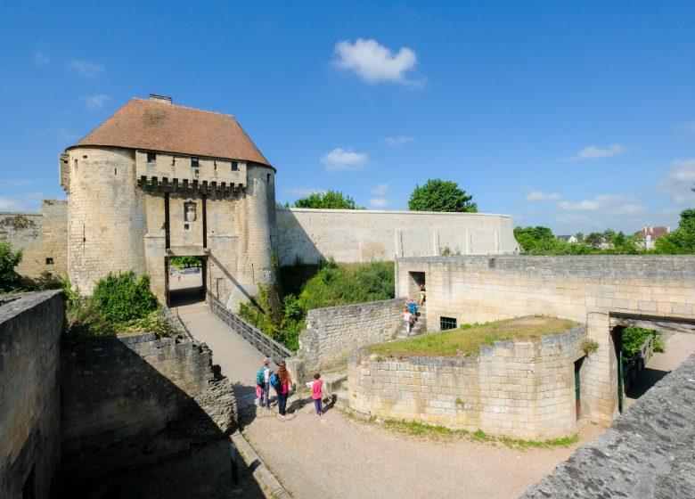 Chateau-de-Caen—Porte-des-Champs-Musee-de-Normandie—Ville-de-Caen–Philippe-Delval