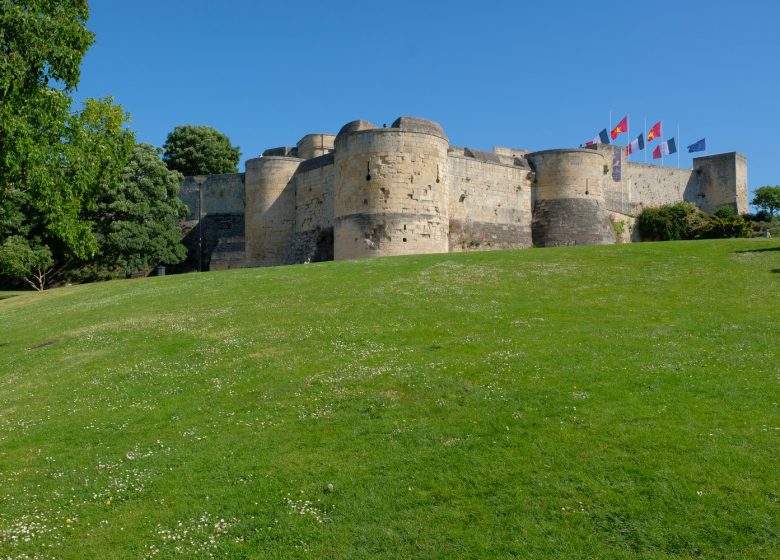 Chateau-de-Caen–Musee-de-Normandie—Ville-de-CAen—Philippe-Delval